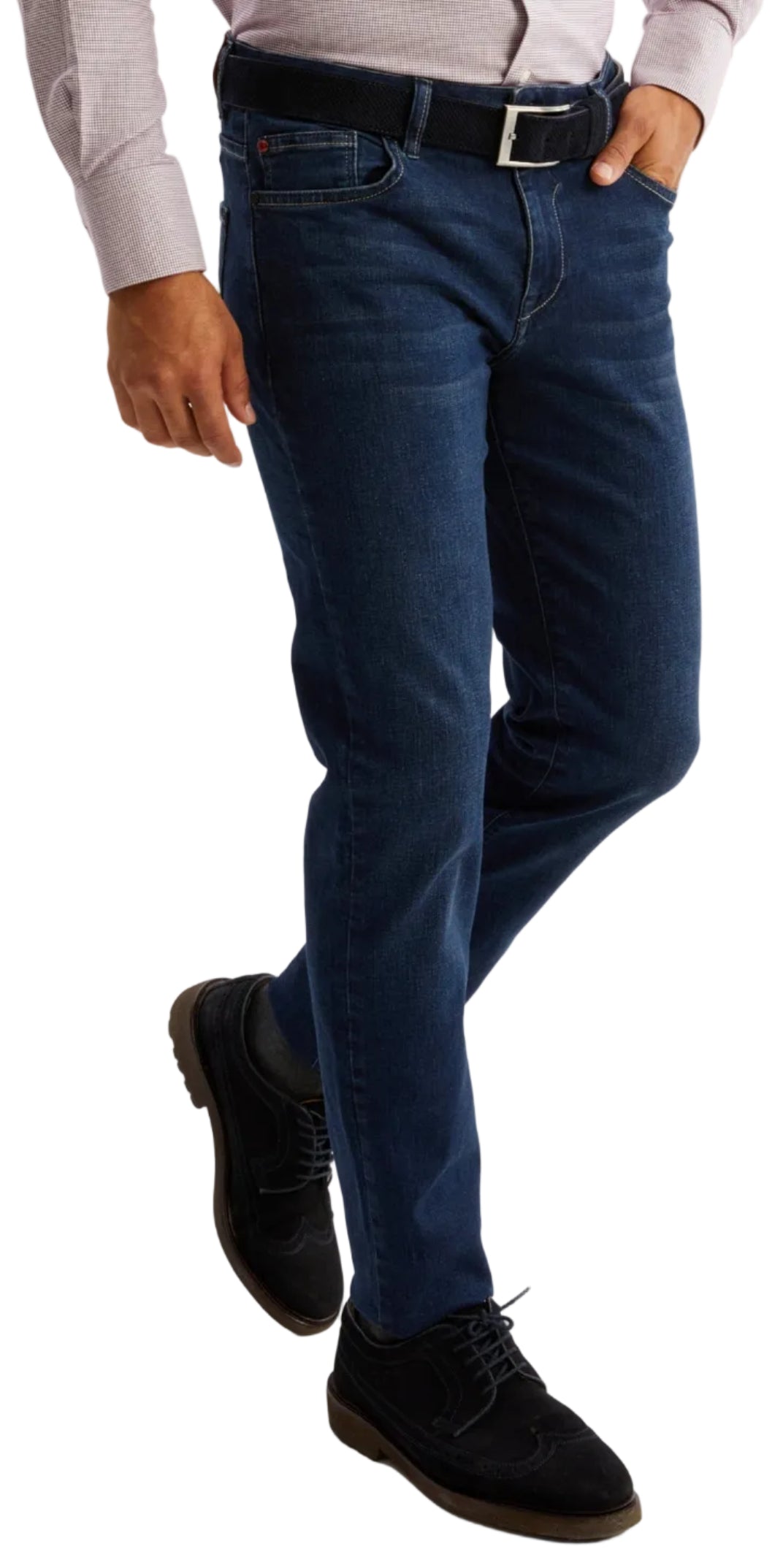 The Crater is not your average jean. Crafted from a premium Cotton-Tencel-Spandex blend and made in Turkey, this is denim elevated — softer, smoother, and more refined than anything you’ve worn before.